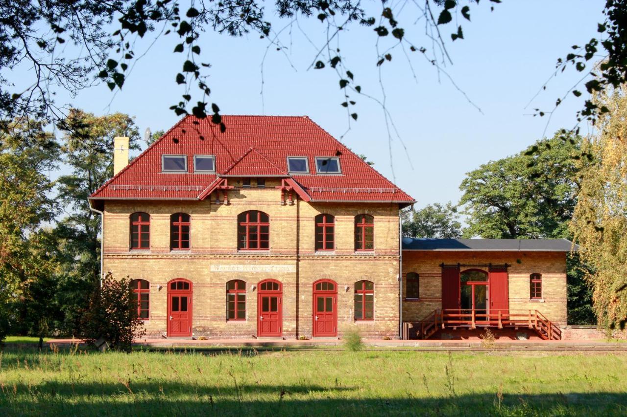 Ferienwohnungen Bahnhof Werder Jüterbog Exterior foto